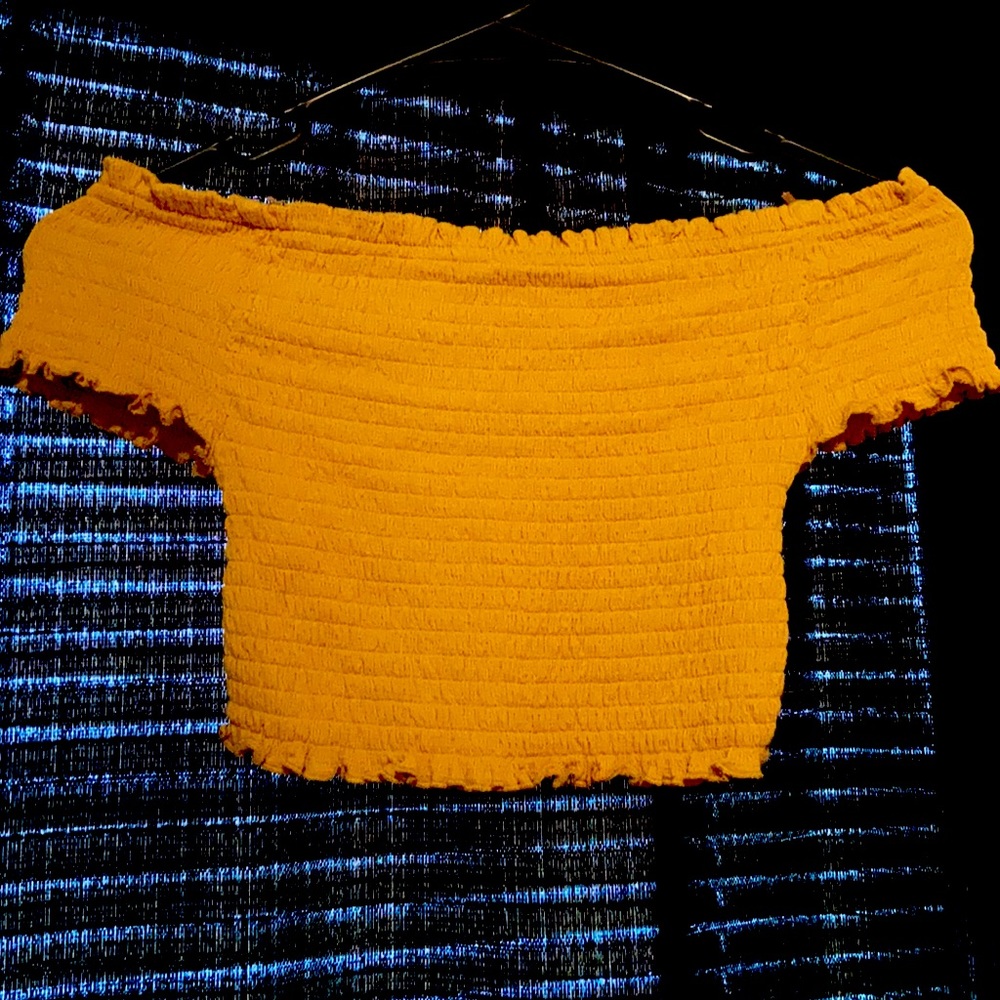 Fitted Off The Shoulder Crop Top